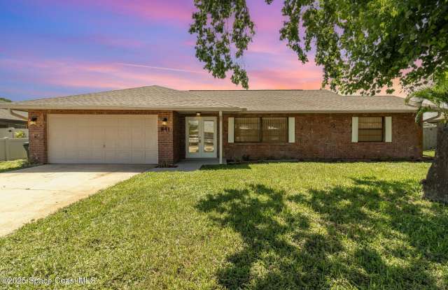 841 Raintree Avenue photos photos