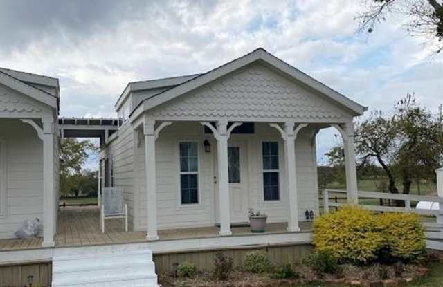 1425 Lone Star Road photos photos
