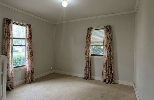 545 3rd St photos photos