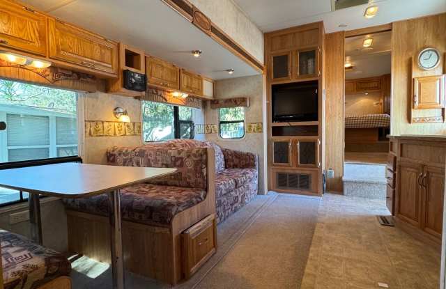 1073 Old Lakeport Road NW - 242 photos photos