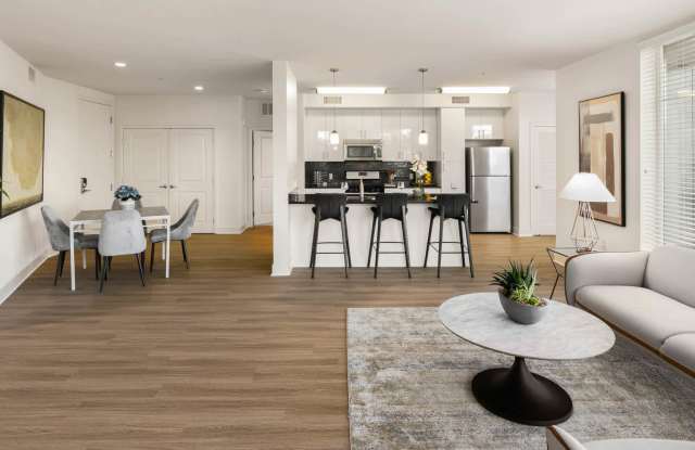 Vista 99 Apartments Gallery 3