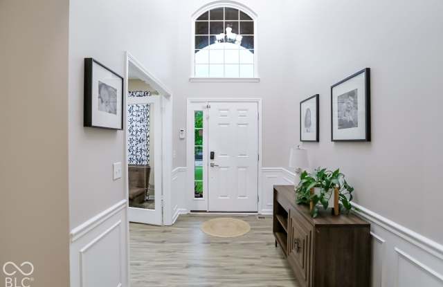 7827 Hedgehop Drive Gallery 4
