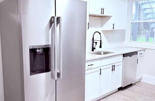 37 Southfield Ave photos photos