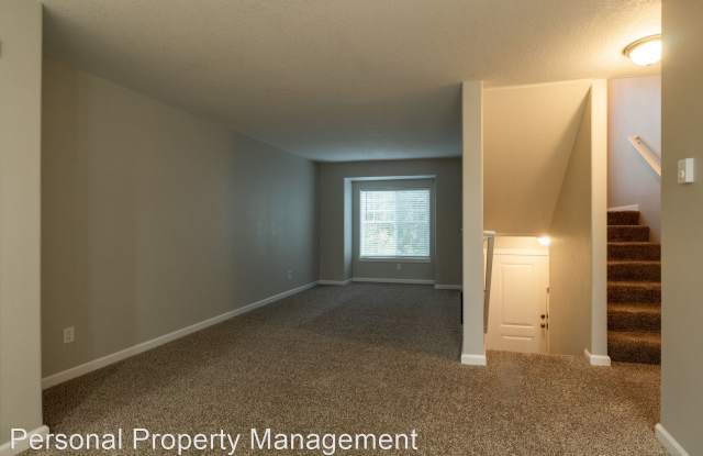 2711 Rossiter LN Gallery 2
