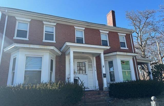 720 Central Avenue - 720 Central Avenue, Dover, NH 03820
