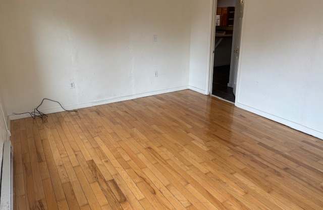 130 West King Street - Apt A Gallery 2