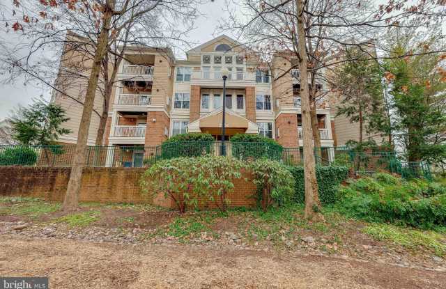 2204 WESTCOURT Lane unit: 201 photos photos