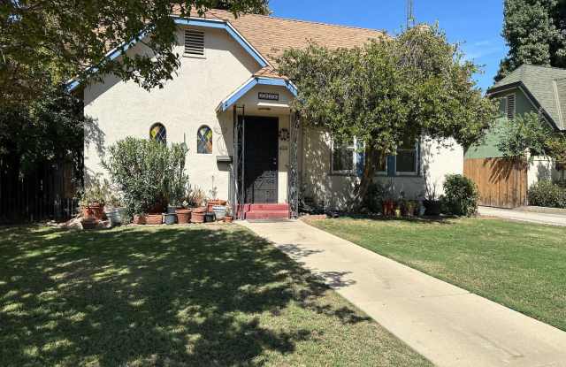 Charming 2-Bedroom Home in Oleander - 2606 Sunset Avenue, Bakersfield, CA 93304