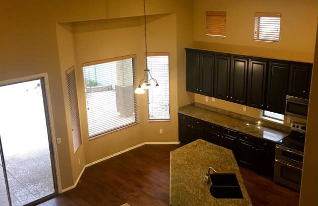 7803 E NESTLING Way Gallery 2