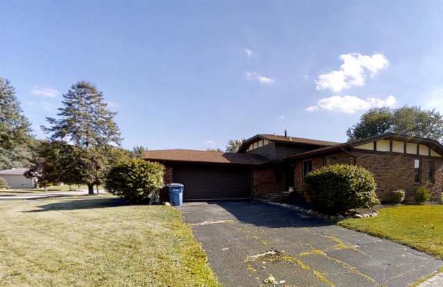 2512 James Drive Gallery 3