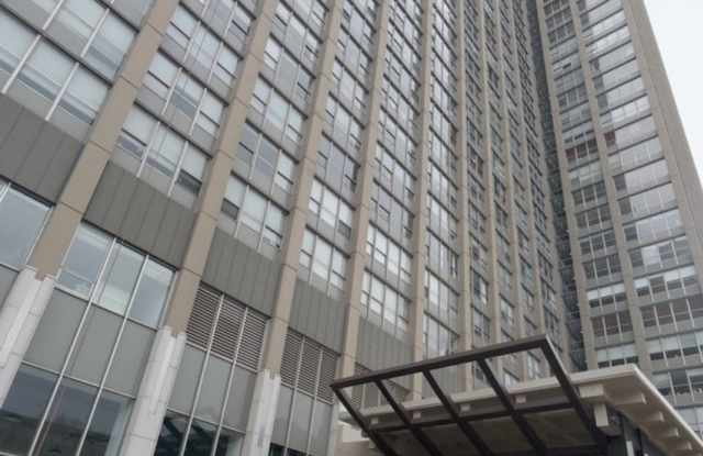 655 W Irving Park Road photos photos