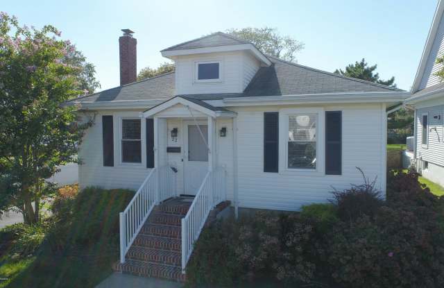 22 Riverdale Avenue Gallery 3