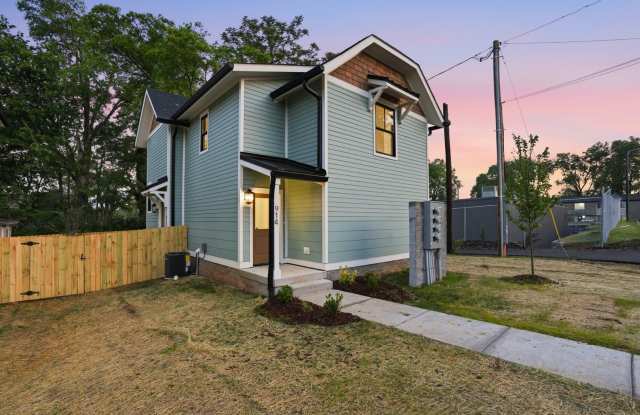 Sleek East Nashville New Construction Studio photos photos