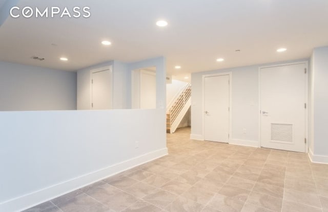 128 Newton Street - 128 Newton Street, Brooklyn, NY 11222