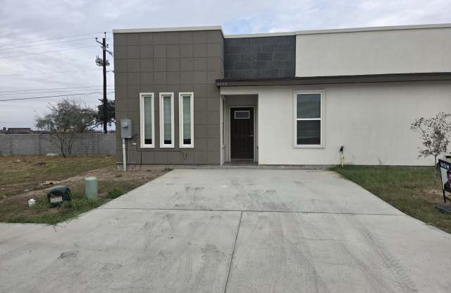 1610 West B Street photos photos