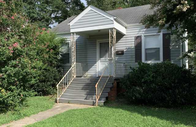 227 South Fern Avenue Gallery 1