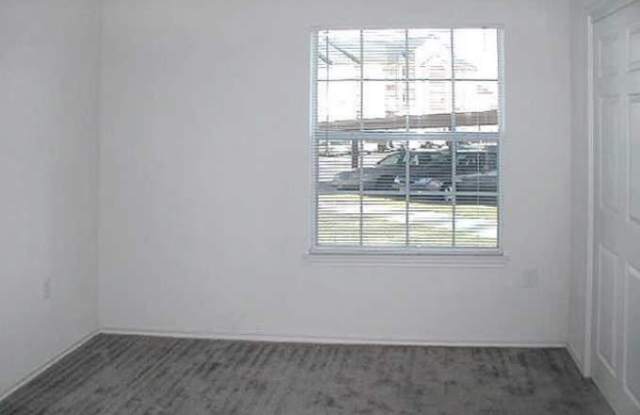 3735 Wurzbach Rd Gallery 3