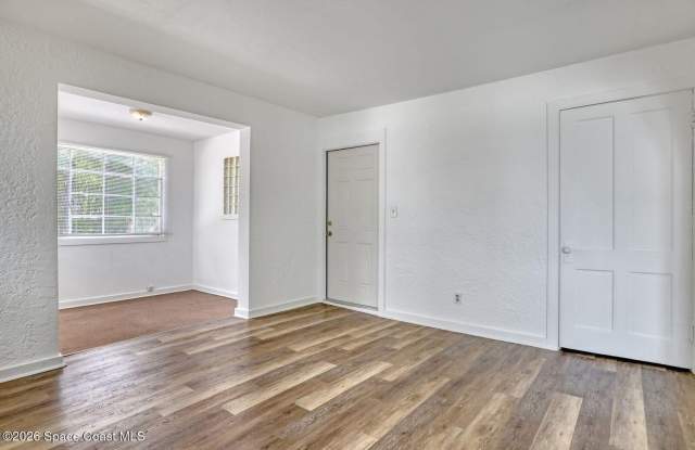 1 BR Apartment Gallery 4