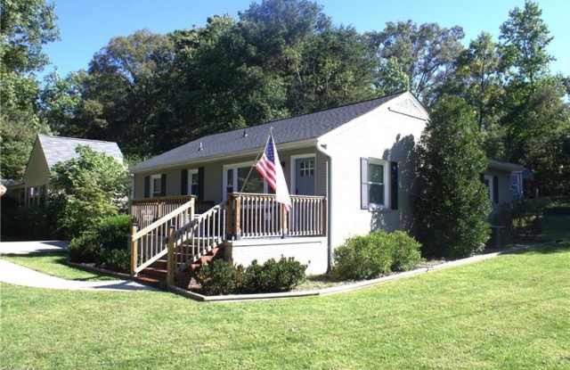 3302 Nathanael Road Gallery 3