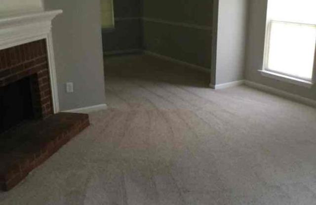 1138 Summerstone Trace Gallery 2