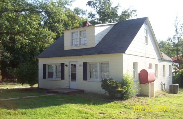 2935 Alcott Rd - 2935 Alcott Road, Bellwood, VA 23237