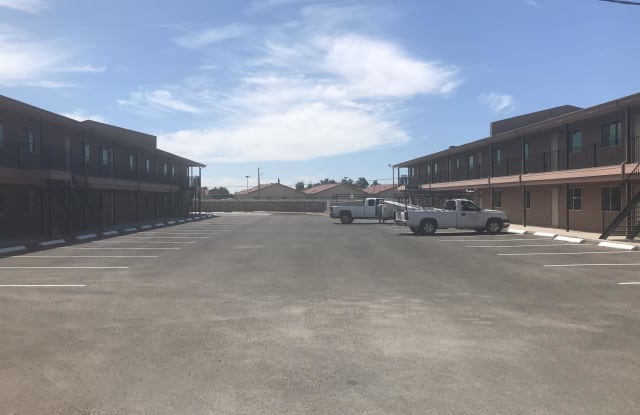 594 Lomaland Drive - 594 Lomaland Drive, El Paso, TX 79907