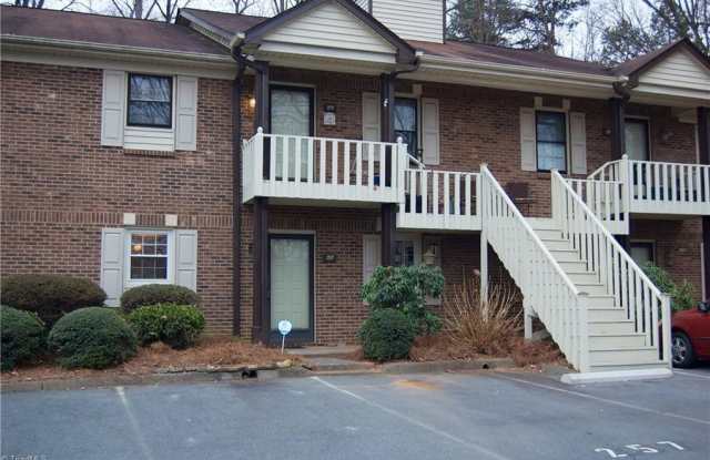 READY IN JUNE!! 3 Beds 2Bath photos photos