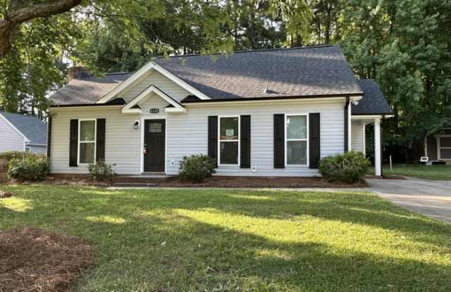 6135 Sunbridge Court photos photos