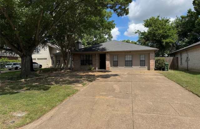 5012 Santa Fe Court Gallery 2