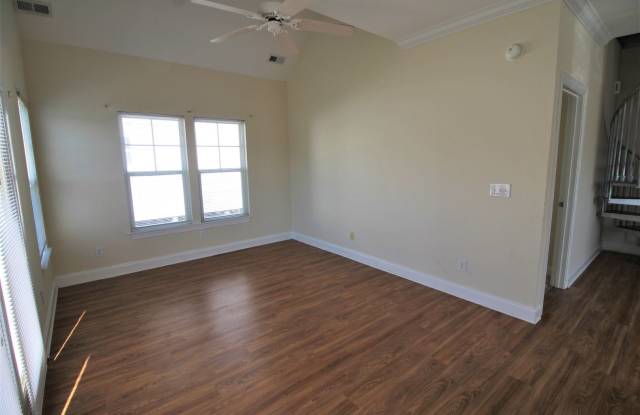 2BR, 2BA Duplex with Close Water Access for Boats and Kayaks photos photos