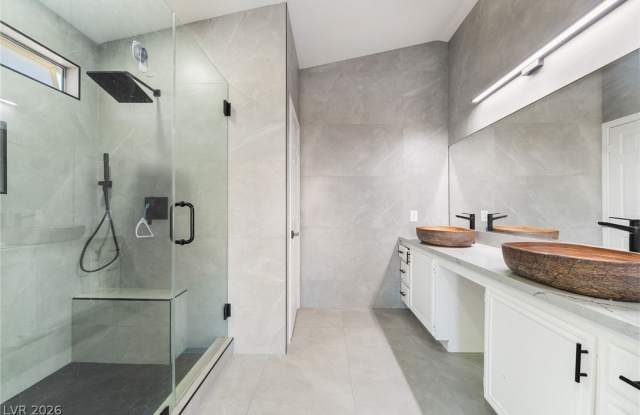 5487 Morning Swim Lane Gallery 4