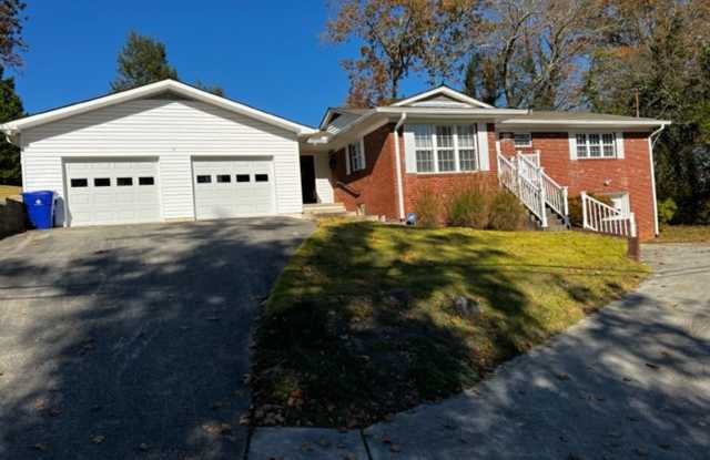 Oak Ridge 37830 - 3 bedroom, 1.5 bath home upstairs with basement bonus room - Call Troy Adams 865-233-6949 photos photos Oak Ridge 37830 - 3 bedroom, 1.5 bath home upstairs with basement bonus room - Call Troy Adams 865-233-6949 photos photos