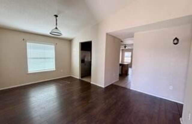 6229 LOVEBIRD Lane Gallery 3