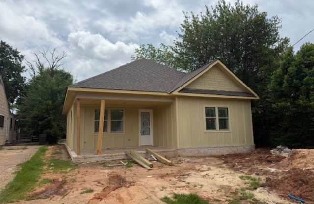 Under Construction 3 Bed 3.5 Bath Available Fall! photos photos