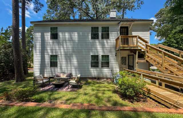 2 Bed 1 Bath Duplex in Haymount Gallery 3