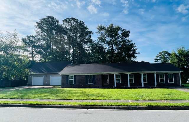 107 Plantation Boulevard - 107 Plantation Boulevard, Jacksonville, NC 28540 107 Plantation Boulevard - 107 Plantation Boulevard, Jacksonville, NC 28540