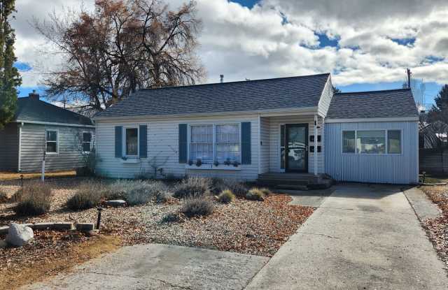 Adorable Duplex Near Washington Park photos photos