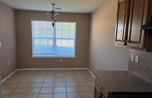 847 Rambling Oaks Gallery 4