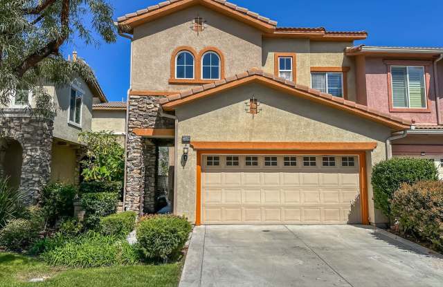 COMING SOON! Bella Ventana 3 Bedroom Home for Rent! photos photos