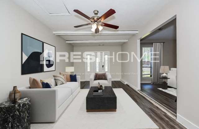 5552 Phillips Drive Gallery 2