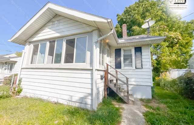 3910 Mann Hall Ave photos photos