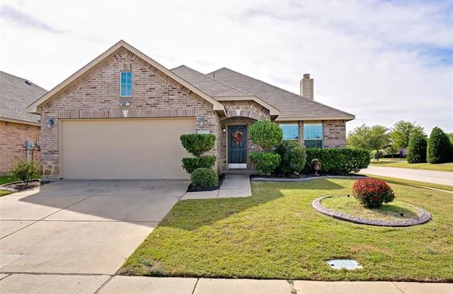 498 Eisenhower Lane - 498 Eisenhower Lane, Lavon, TX 75166