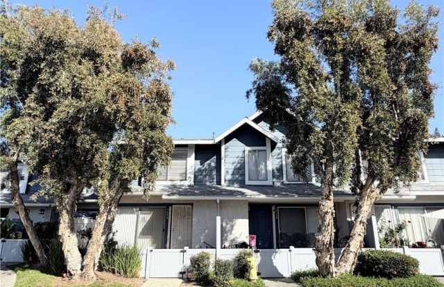 1495 Mccabe Way photos photos