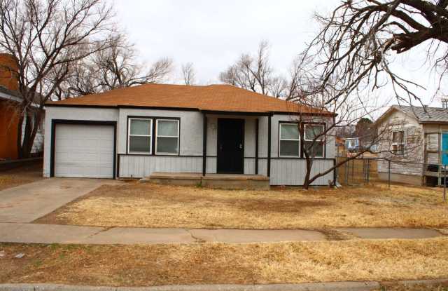 Updated cute and cozy 2bedroom 1 bathroom 1 car garage Central Heat photos photos