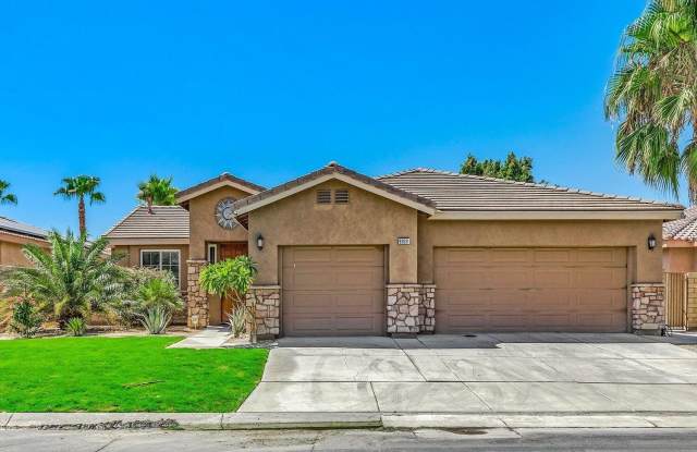 83631 Himilaya Drive Gallery 2