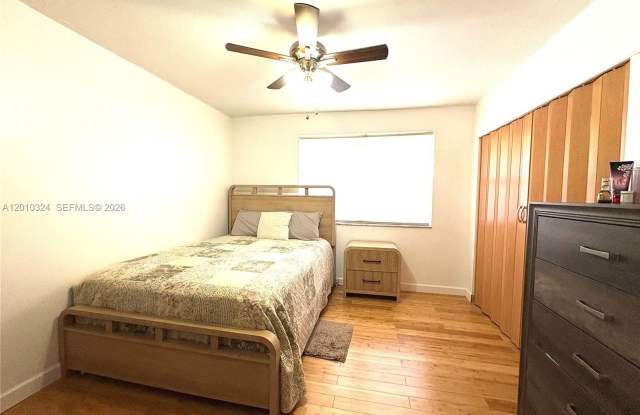 5424 Gate Lake Rd photos photos