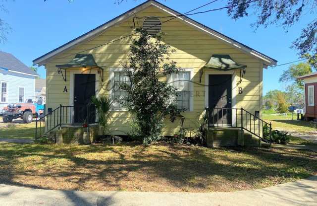 Downtown Living: 1 Bedroom Apartment with All Bills Paid photos photos