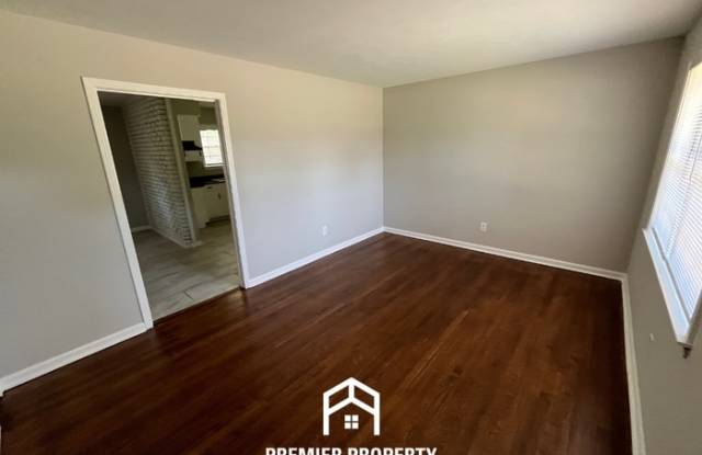 1352 Winfield Road Gallery 2