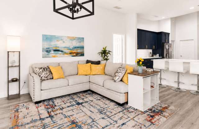 2526 Holly Berry Circle Gallery 3