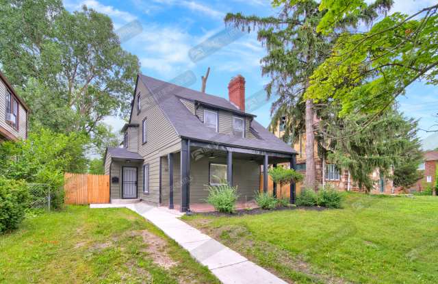 16816 Inverness St photos photos